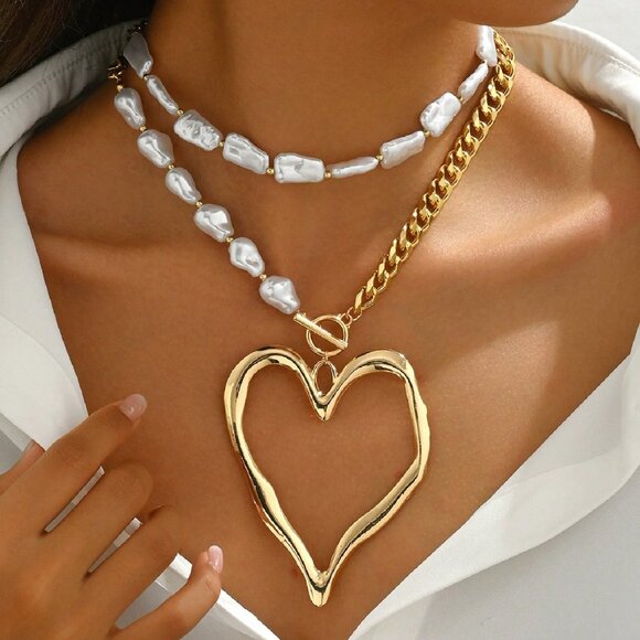 Gold Old Money Style Women's Exaggerated Metal Heart & Asymmetrical Faux Pearl N - Picture 2 of 5